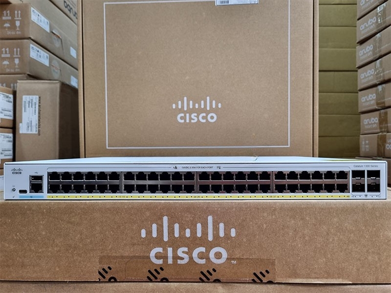 Switch Cisco C1300-48P-4G 48-Ports PoE+ 370W, 4 SFP Uplink